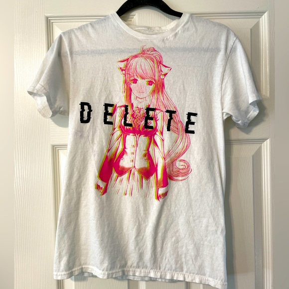 Doki Doki T Shirt - Picture 1 of 3